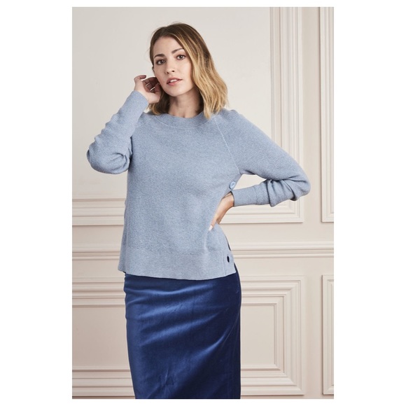 Side button detail sweater - Picture 5 of 9